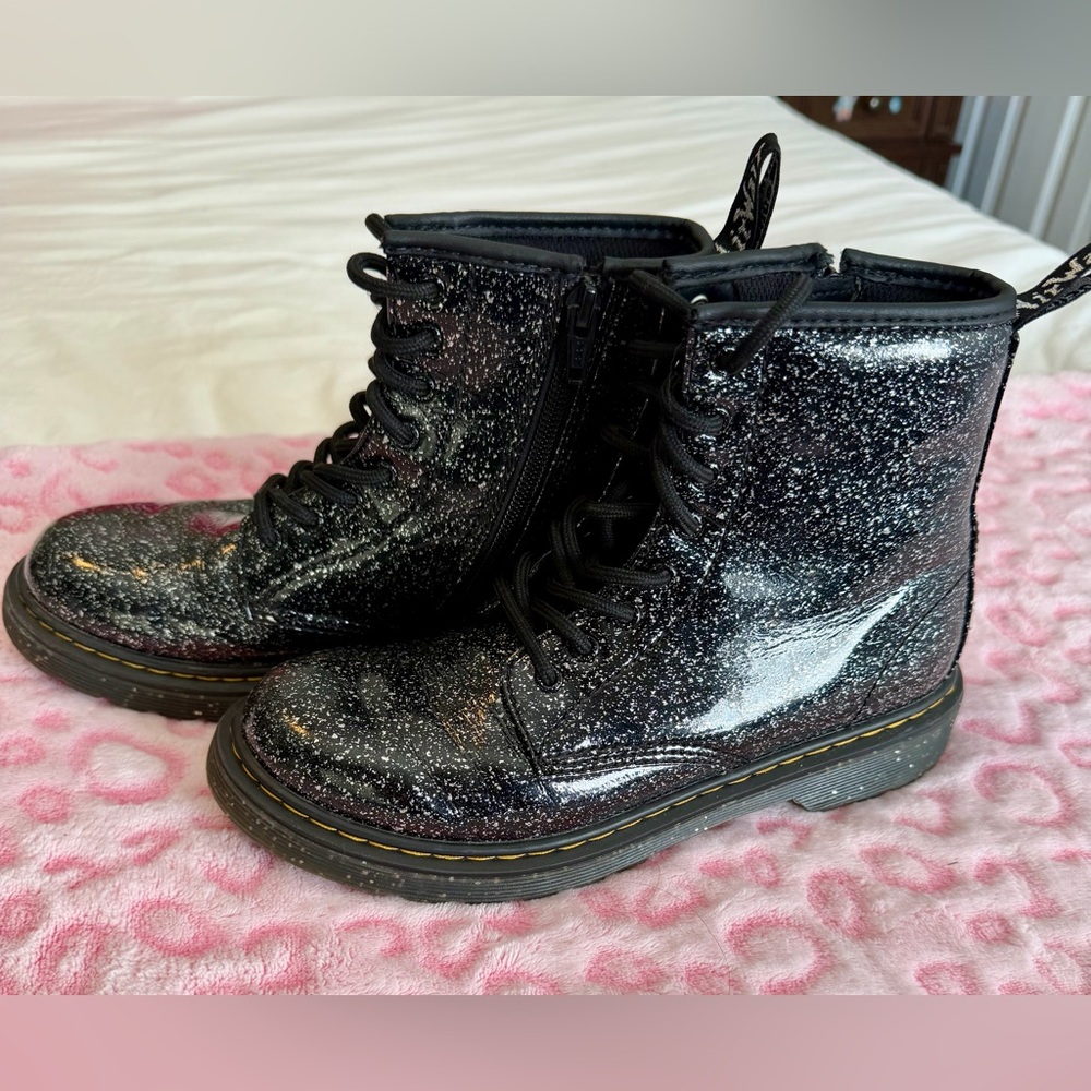 Dr. Martens Black Glitter Combat Boots
Women’s Size: 5